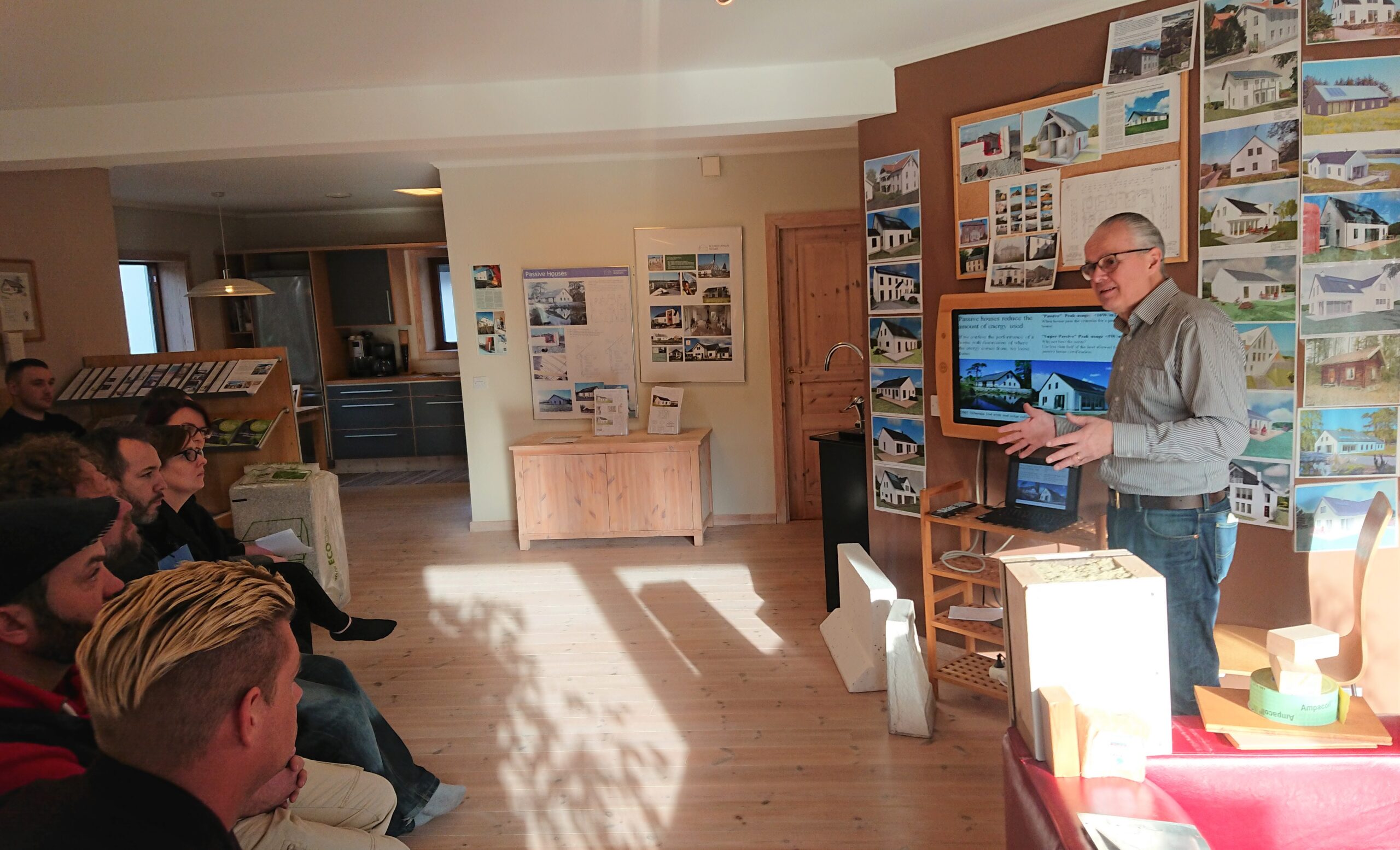 Showhouse presentation, Lars presenting